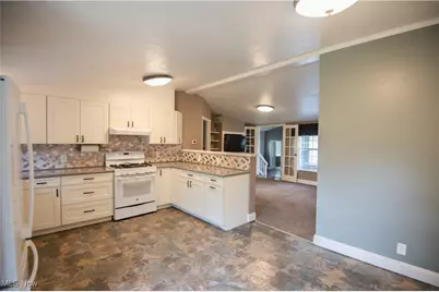 4594 Center Road, Andover, OH 44003 - Photo 7