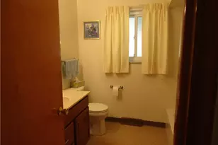 131 Forest Rd, Weirton, WV 26062 - Photo 11