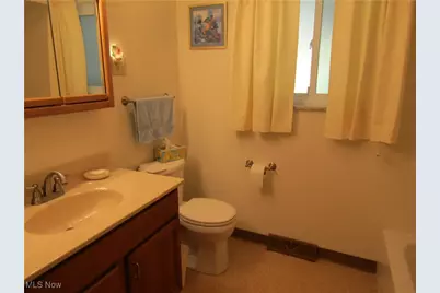 131 Forest Road, Weirton, WV 26062 - Photo 9