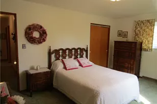 131 Forest Rd, Weirton, WV 26062 - Photo 13