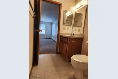 2951 Megan Circle, Youngstown, OH 44505 - Photo 17