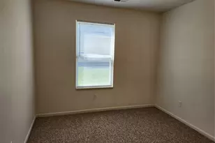 2951 Megan Cir, Youngstown, OH 44505 - Photo 13