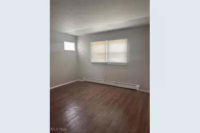 3917 S Schenley Avenue, Youngstown, OH 44511 - Photo 5