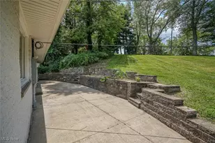 5327 Dunfred Cir SE, Canton, OH 44707 - Photo 5