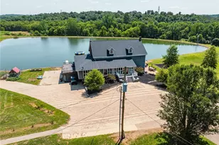 5593 Hudson Dr SW, Navarre, OH 44662 - Photo 3