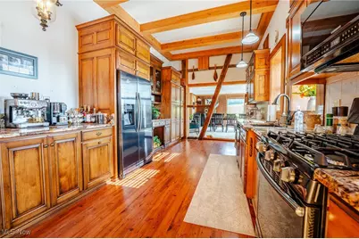 5593 Hudson Drive SW, Navarre, OH 44662 - Photo 9