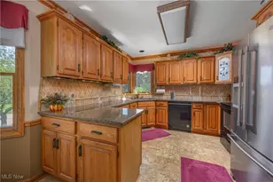 986 S Azalea Blvd, Barberton, OH 44203 - Photo 23