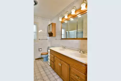 2566 Warren Burton Road, Worthington, OH 44470 - Photo 27