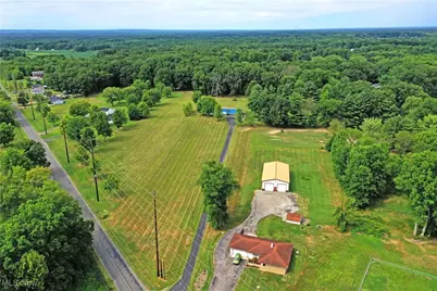 2566 Warren Burton Road, Worthington, OH 44470 - Photo 5