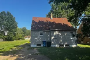 6926 MacKenzie Rd, Olmsted Falls, OH 44138 - Photo 11