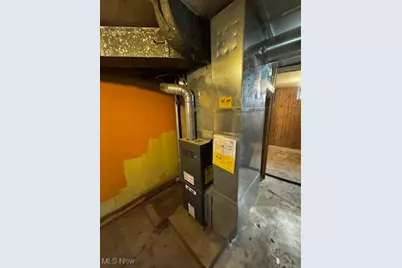 6926 Mackenzie Road, Olmsted Falls, OH 44138 - Photo 31