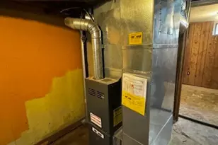 6926 MacKenzie Rd, Olmsted Falls, OH 44138 - Photo 31