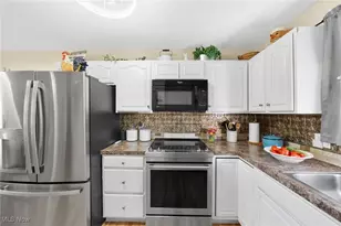 9208 Thorpe Rd, Berlin Heights, OH 44814 - Photo 11