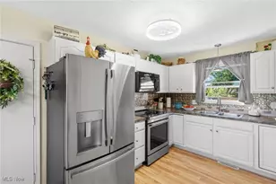 9208 Thorpe Rd, Berlin Heights, OH 44814 - Photo 9