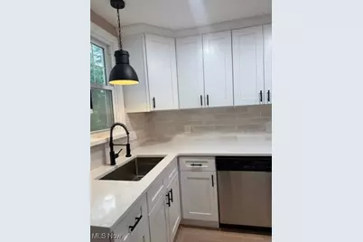 1231 Hereford Road, Cleveland Heights, OH 44118 - Photo 13