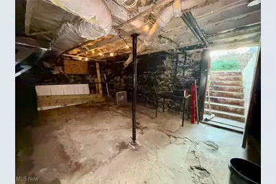 377 N Market Street, East Palestine, OH 44413 - Photo 41