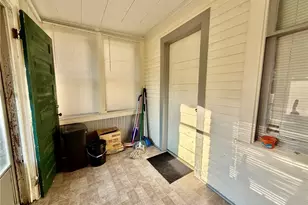 377 N Market St, East Palestine, OH 44413 - Photo 11