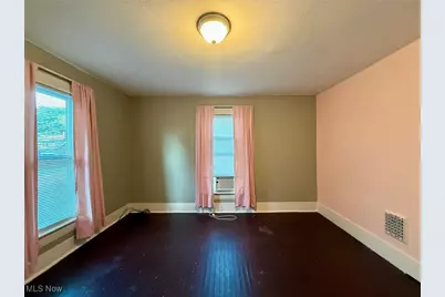 377 N Market Street, East Palestine, OH 44413 - Photo 33