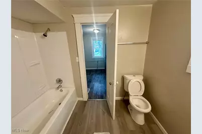 555 Lumiere Street #B, Akron, OH 44306 - Photo 9