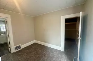 555 Lumiere St, Akron, OH 44306 - Photo 7