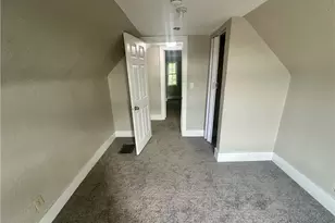 555 Lumiere St, Akron, OH 44306 - Photo 23