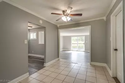 6185 Eldridge Boulevard, Huber Heights, OH 44146 - Photo 13