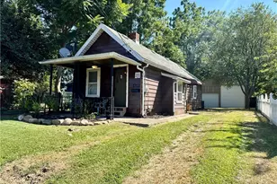 1712 Clarendon Ave SW, Canton, OH 44706 - Photo 1