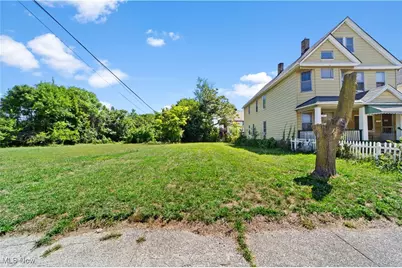 2451 E 89th Street, Loveland, OH 44104 - Photo 3