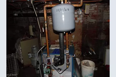 417 Maple Street, Marietta, OH 45750 - Photo 27