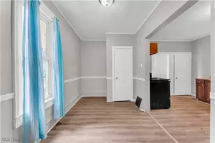 668 Sherman St, Akron, OH 44311 - Photo 7