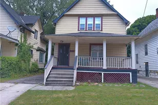 2621 E 121st St, Loveland, OH 44120 - Photo 1