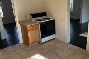 15634 Kipling Ave, Loveland, OH 44110 - Photo 9