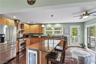 2839 Gates Ct, Grandview Heights, OH 44147 - Photo 9