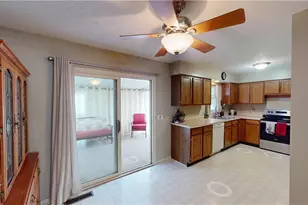 3174 Wolf Run, Ravenna, OH 44266 - Photo 9