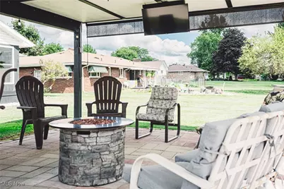 461 Park Drive, Campbell, OH 44405 - Photo 31