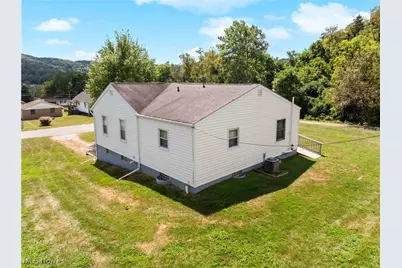 1257 Maple Avenue, Bellaire, OH 43906 - Photo 31