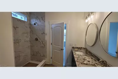 3621 Great Windsor Lane, Green, OH 44685 - Photo 15