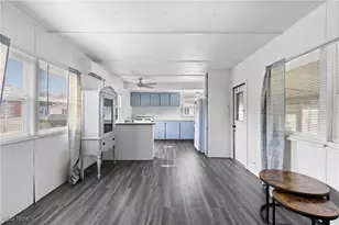 96 Helen St, Barberton, OH 44203 - Photo 9