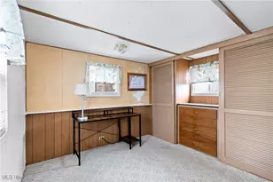 96 Helen St, Barberton, OH 44203 - Photo 19