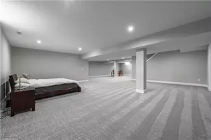 1343 Skyland Falls Blvd, Hinckley, OH 44233 - Photo 37