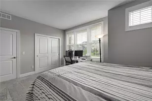 1343 Skyland Falls Blvd, Hinckley, OH 44233 - Photo 25