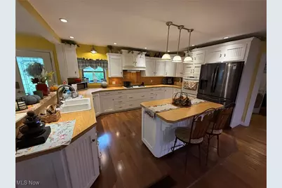 9156 Cherry Lane NE, Mineral City, OH 44656 - Photo 13