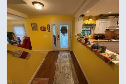 9156 Cherry Lane NE, Mineral City, OH 44656 - Photo 3