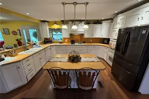 9156 Cherry Ln NE, Mineral City, OH 44656 - Photo 15