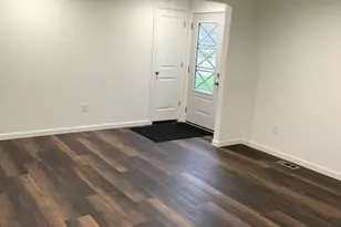 960 Robinhood Ave, Painesville Twp, OH 44077 - Photo 9