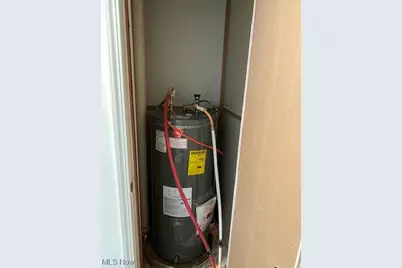 960 Robinhood Avenue, Painesville Twp, OH 44077 - Photo 39