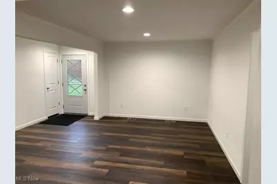 960 Robinhood Avenue, Painesville Twp, OH 44077 - Photo 5