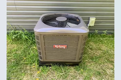 960 Robinhood Avenue, Painesville Twp, OH 44077 - Photo 41