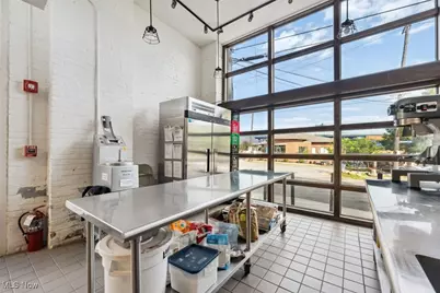 2220 Superior Viaduct, Loveland, OH 44113 - Photo 15