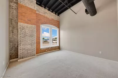 2220 Superior Viaduct, Loveland, OH 44113 - Photo 39